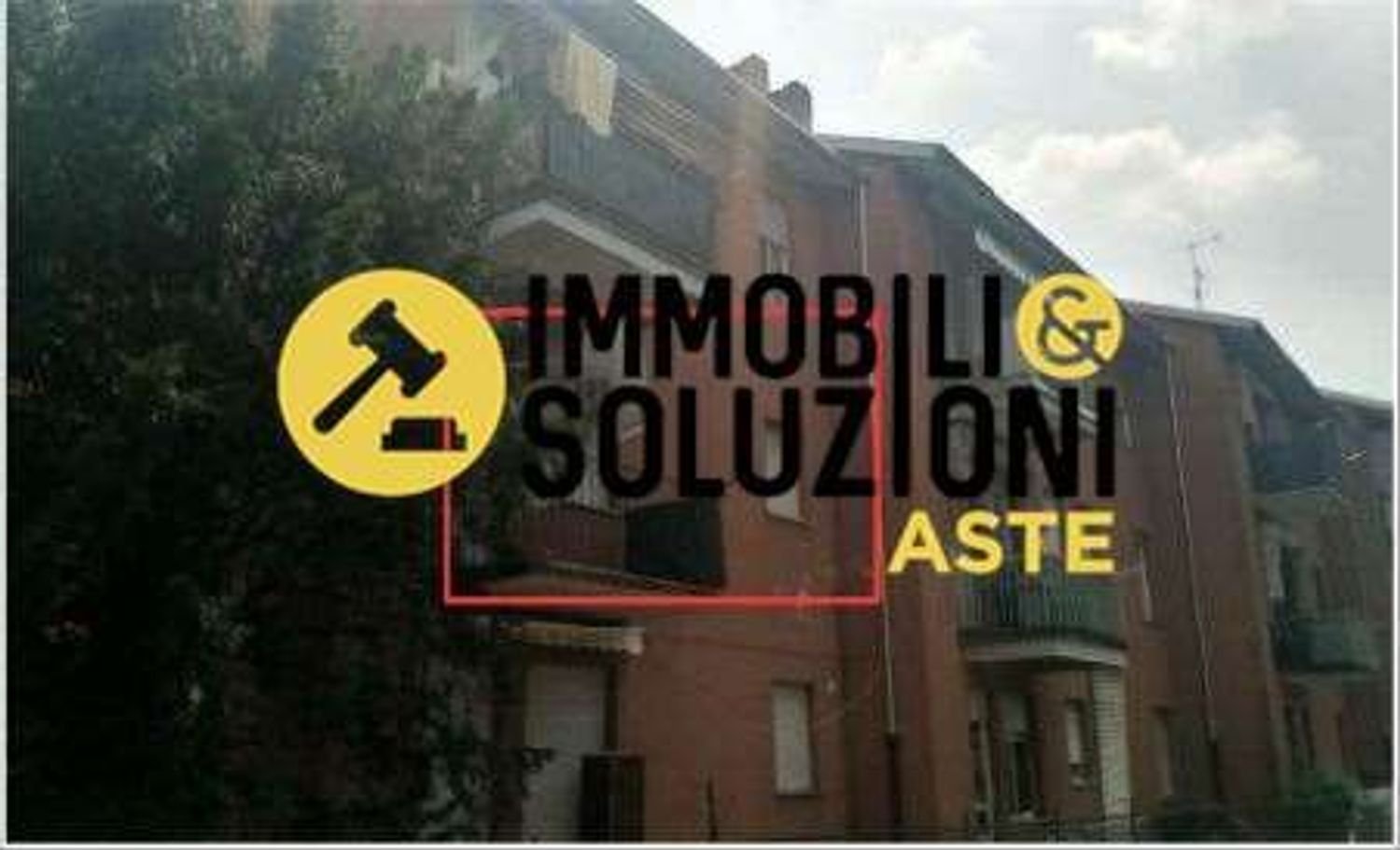 3غرفة شقة في Cassano Magnago, Italy رقم 3200