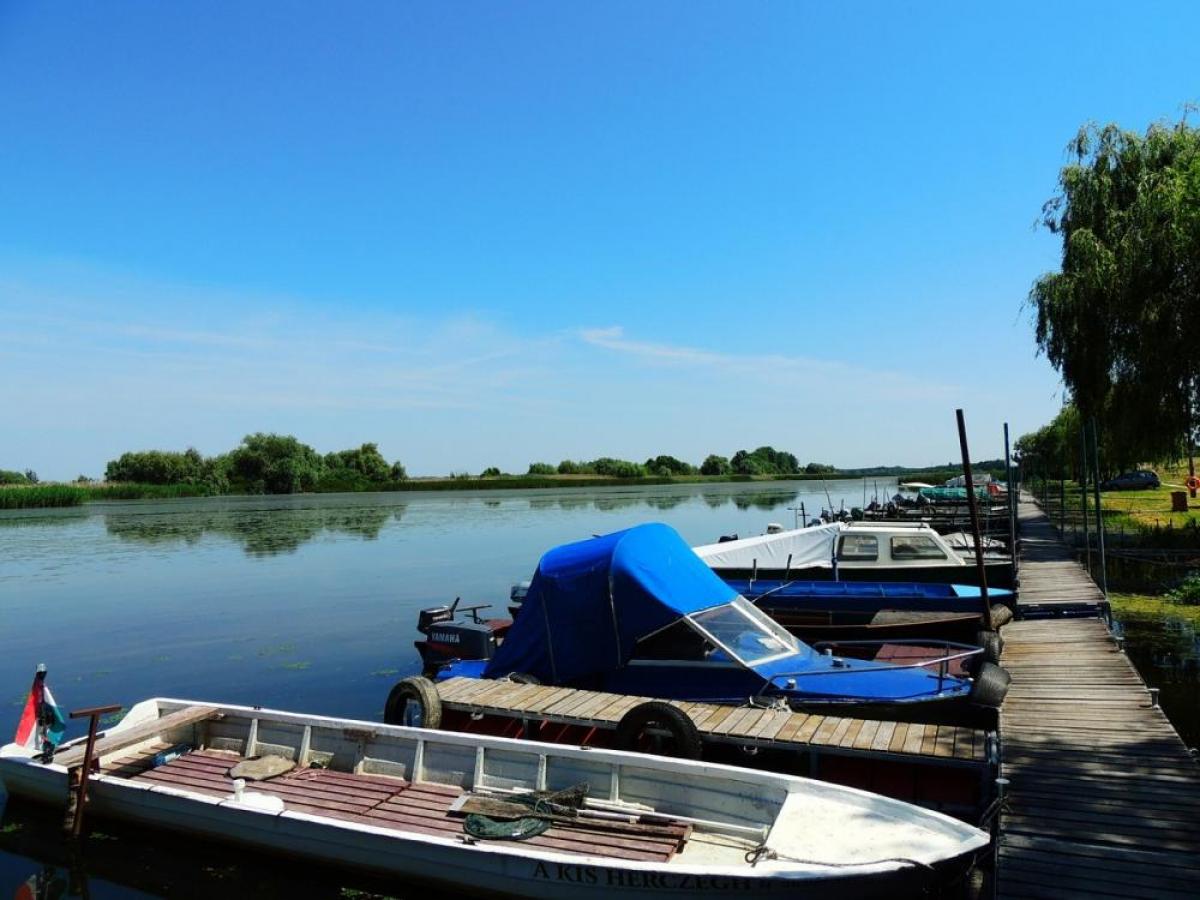 Studio in Tiszaigar, Hungary No. 27