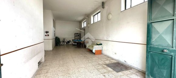 8 rooms Villa in Scafati, Italy No. 83117 8