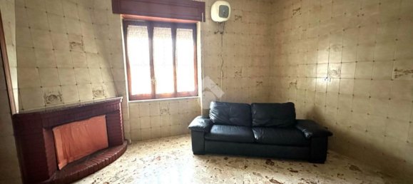 8 rooms Villa in Scafati, Italy No. 83117 12
