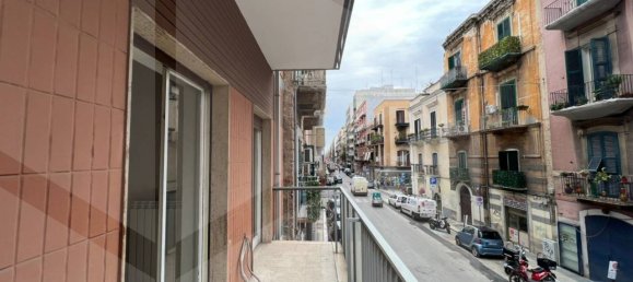 4-Zimmer Gebäude in Bari, Italy, Nr. 33895 25