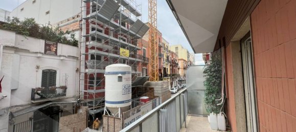 4-Zimmer Gebäude in Bari, Italy, Nr. 33895 2