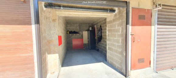  مرآب في Marseille, France 13متر مربع رقم 287779 4