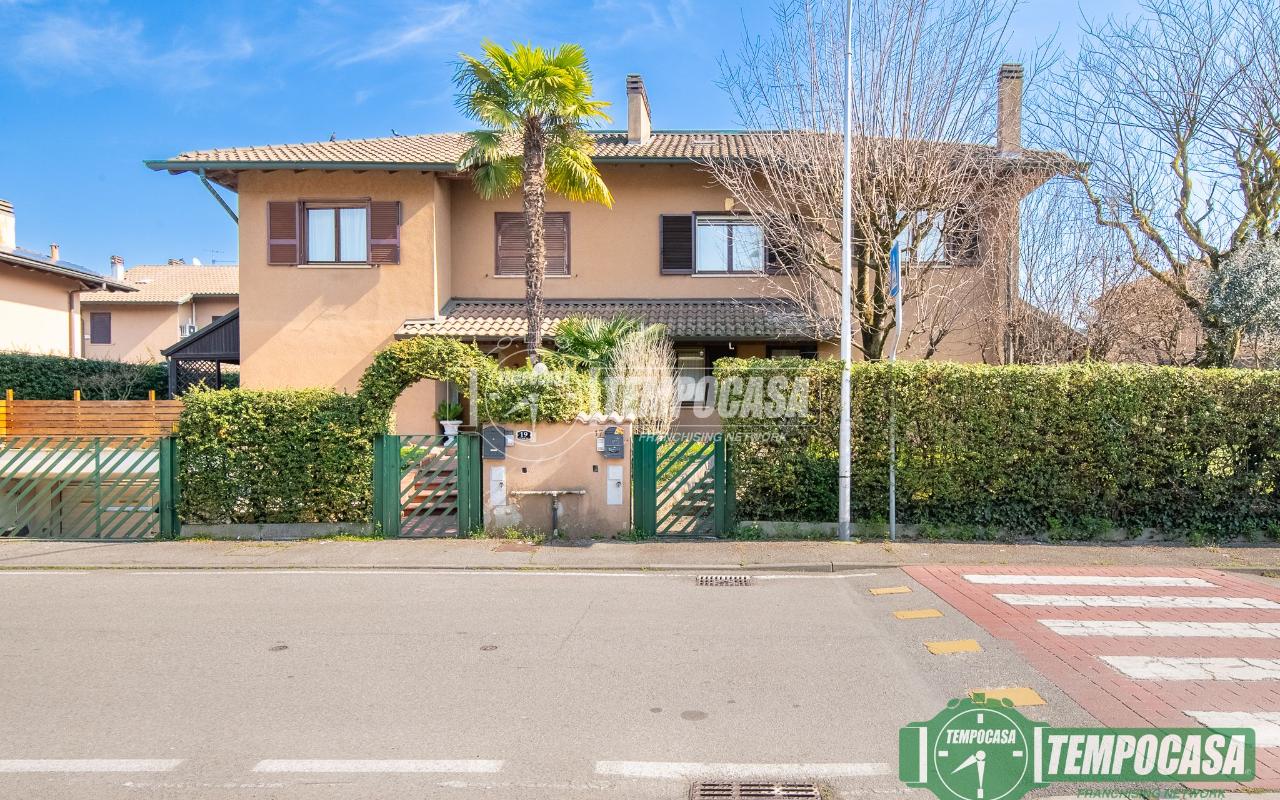 4-Zimmer Villa in Vizzolo Predabissi, Italy, Nr. 37496