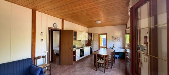 3 bedrooms Villa in Minturno, Italy No. 370859 8