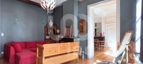2 bedrooms Apartment in Lille, France No. 63312 3
