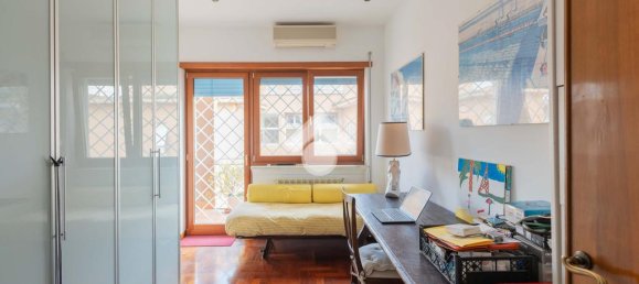 2 bedrooms Penthouse in Rome, Italy No. 316277 10