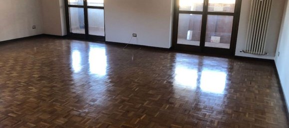 Квартира с 3 комнатами в Вальганна, Италия № 259009 5