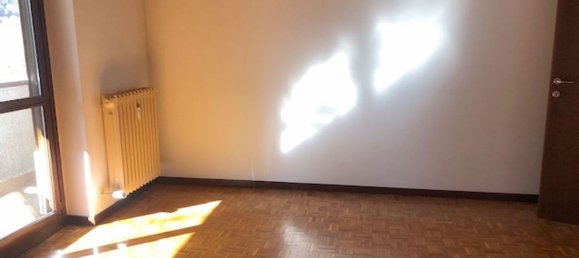 Квартира с 3 комнатами в Вальганна, Италия № 259009 15