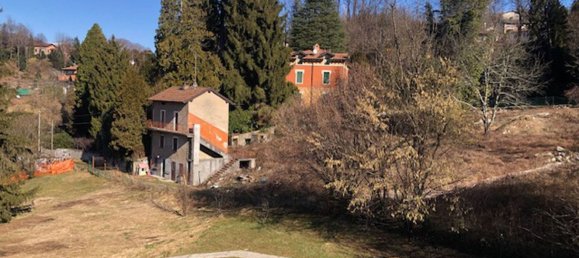 Квартира с 3 комнатами в Вальганна, Италия № 259009 18