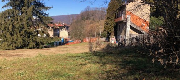 Квартира с 3 комнатами в Вальганна, Италия № 259009 4