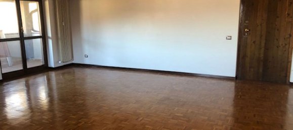 Квартира с 3 комнатами в Вальганна, Италия № 259009 6