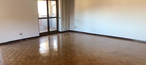 Квартира с 3 комнатами в Вальганна, Италия № 259009 7