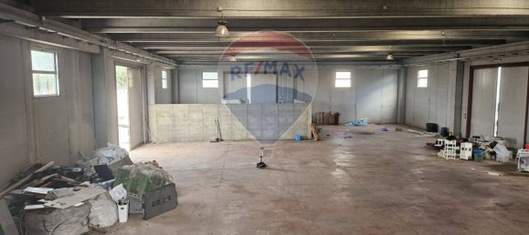887m² Commercial property in Racalmuto, Italy No. 362052 5
