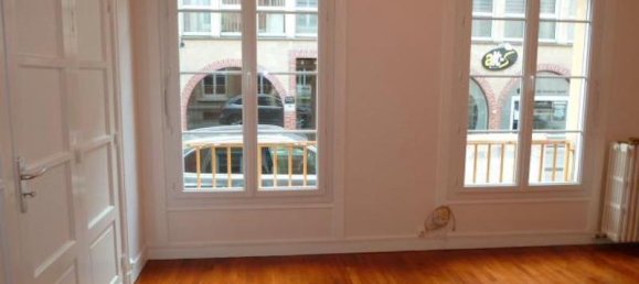 214m² Building in Evreux, France No. 294039 6