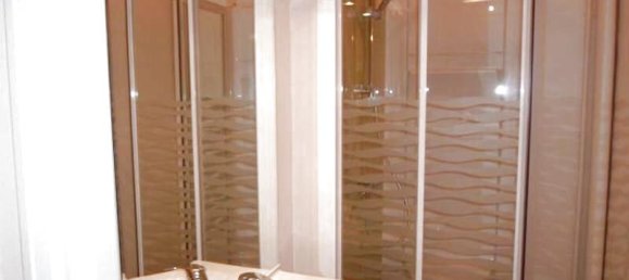 214m² Building in Evreux, France No. 294039 11