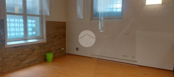 3-Zimmer Gewerbliche Immobilie in Turin, Italy, Nr. 324246 14