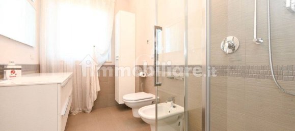 3 chambres Villa à Sirmione, Italy No. 376698 26