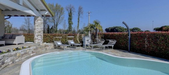 3 chambres Villa à Sirmione, Italy No. 376698 2