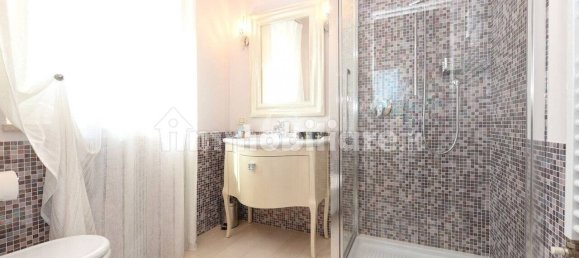 3 chambres Villa à Sirmione, Italy No. 376698 31