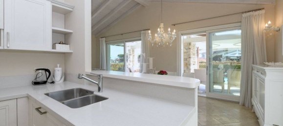 3 chambres Villa à Sirmione, Italy No. 376698 16