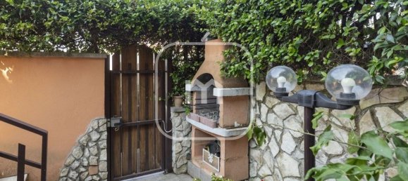 4 bedrooms House in San Cesareo, Italy No. 359842 16