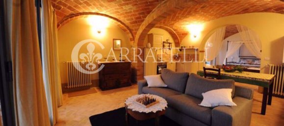 36 bedrooms House in Sinalunga, Italy No. 318163 2