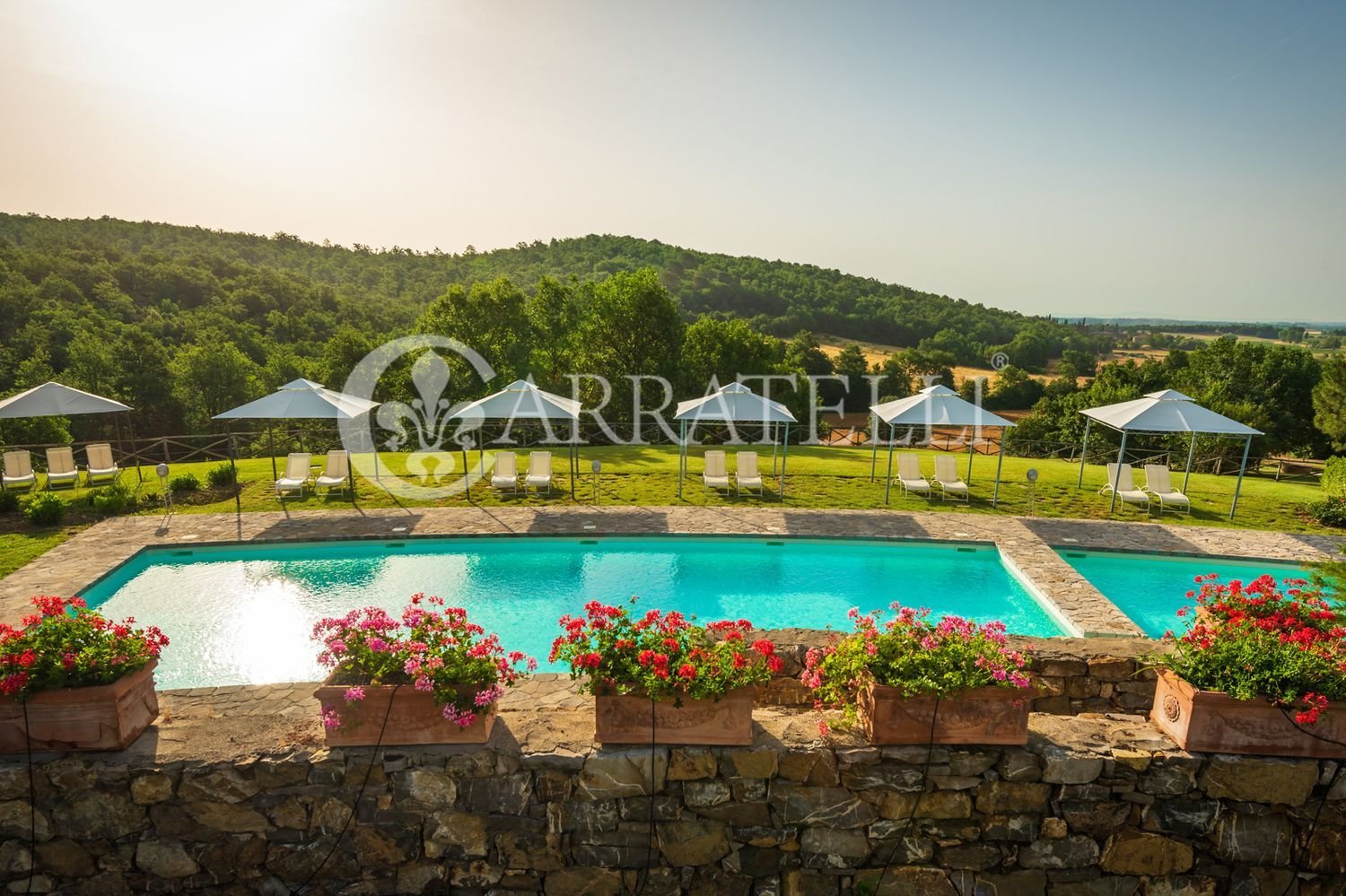 36 bedrooms House in Sinalunga, Italy No. 318163