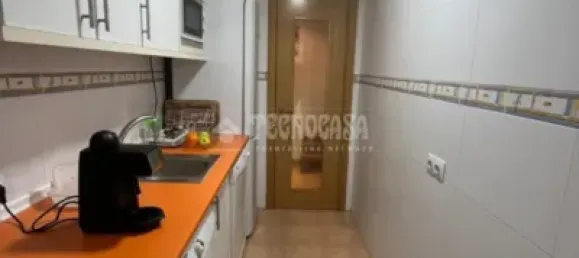 3 bedrooms Apartment in Madrid, Spain No. 178803 8