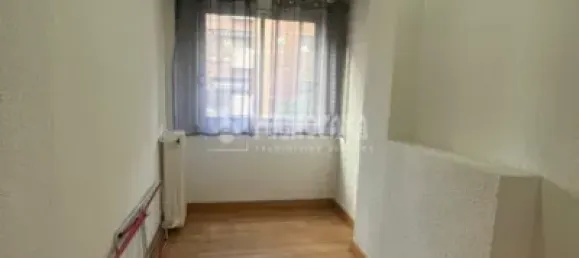 3 bedrooms Apartment in Madrid, Spain No. 178803 7