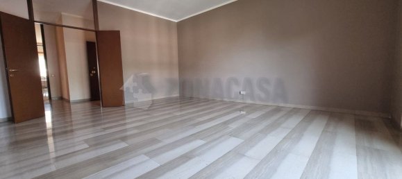 4 bedrooms Apartment in Gallarate, Italy No. 361289 5