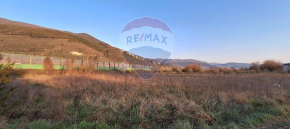 1غرفة قطعة أرض في Trevi, Italy رقم 41366 4