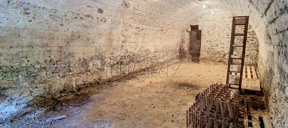 8 غرف نوم قلاع في Nogent-le-Roi, France رقم 58477 17