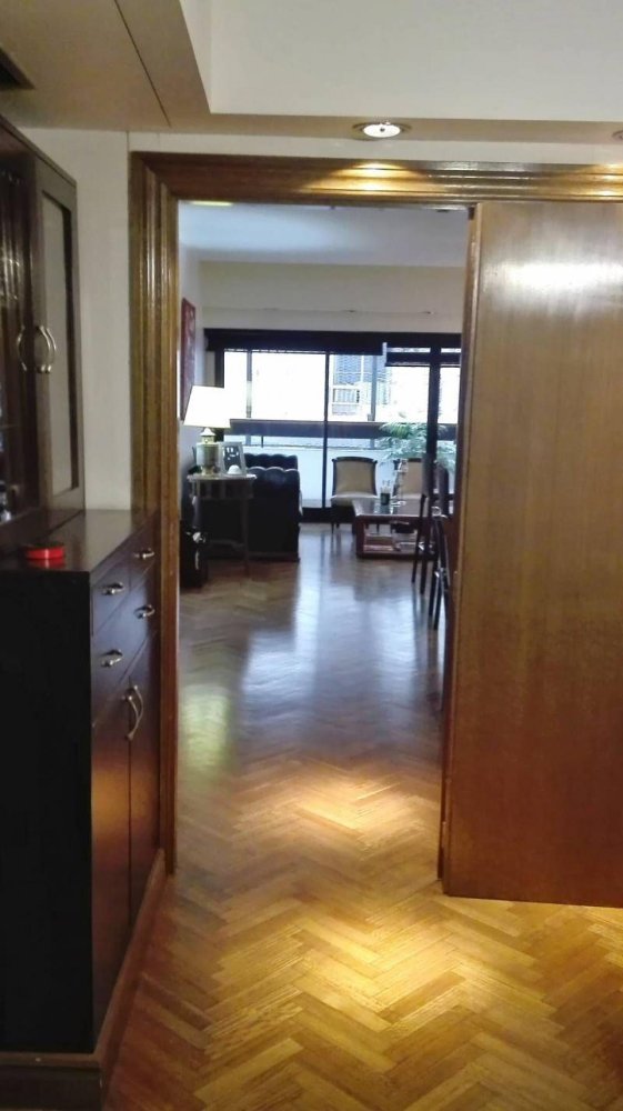 4 bedrooms Apartment in Buenos Aires, Argentina No. 82071