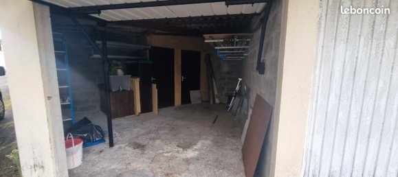 Garaje en Merignac, France No. 341670 3