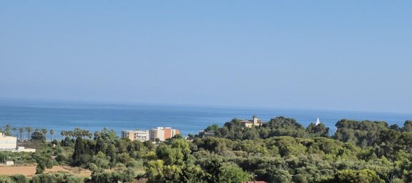 4 bedrooms Apartment in Vilanova i la Geltru, Spain No. 152253 6