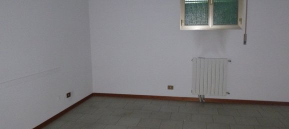 338m² Building in Castel San Pietro Terme, Italy No. 133316 9
