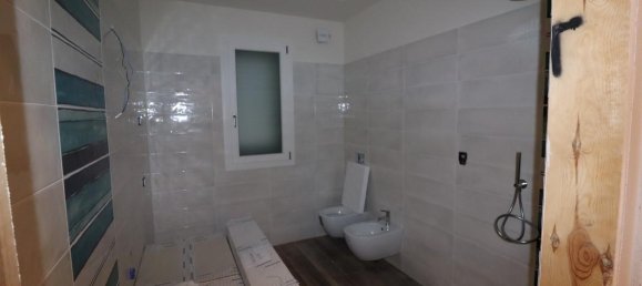 Villa de 5 divisões em Bucine, Italy N.º 235683 11