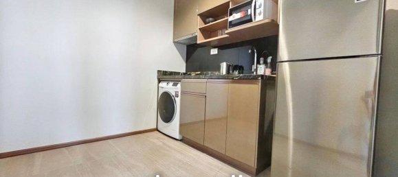 2 bedrooms Condo in Bangkok, Thailand No. 17576 8