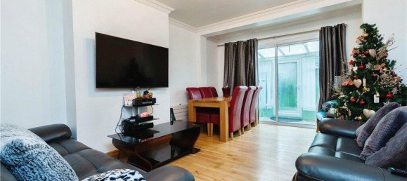 4 bedrooms House in South Croydon, United Kingdom No. 7973 20