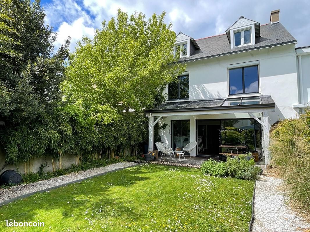 4 bedrooms House in Nantes, France No. 107922