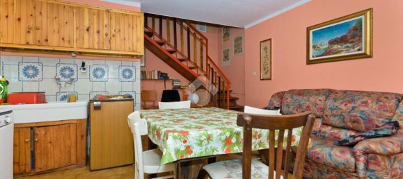 4-Zimmer Haus in Rubiana, Italy, Nr. 139022 9