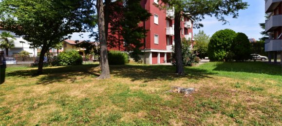 Apartamento de 2 dormitorios en Cislago, Italy No. 269200 18