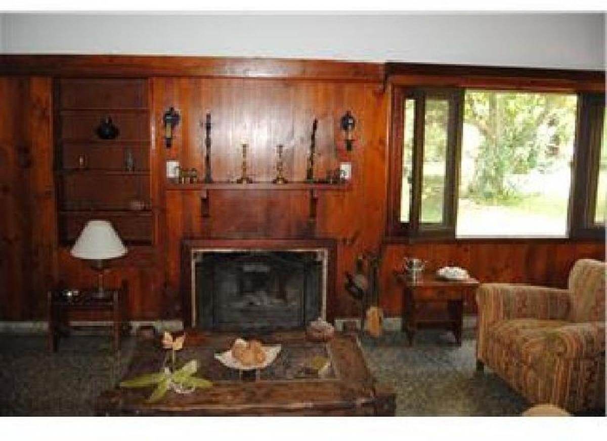 3 bedrooms House in Pilar, Argentina No. 81683