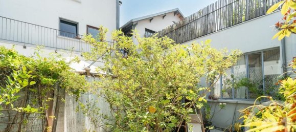 1 bedroom Apartment in Montreuil, France No. 172345 10