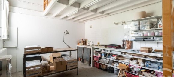 1 bedroom Apartment in Montreuil, France No. 172345 11