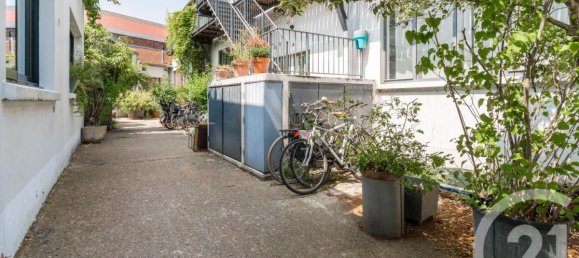 1 bedroom Apartment in Montreuil, France No. 172345 16