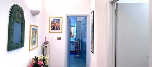 2 bedrooms Apartment in Viareggio, Italy No. 323922 9