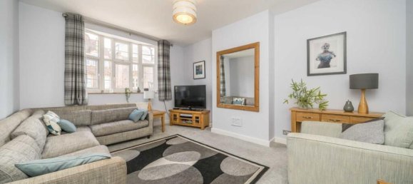 3 bedrooms Apartment in Surbiton, United Kingdom No. 10271 3