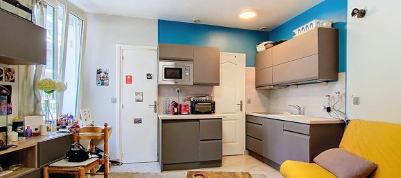 Studio in Paris, France No. 177952 7